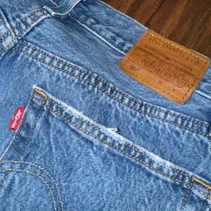 Levi's 501 Big E Straight Leg Jeans Women 26X28 Button Fly Premium